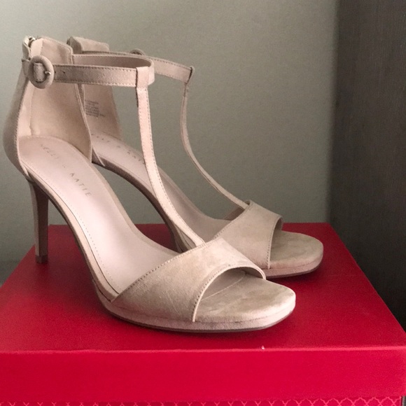 New Size 11 Nude Sandal - Picture 2 of 5